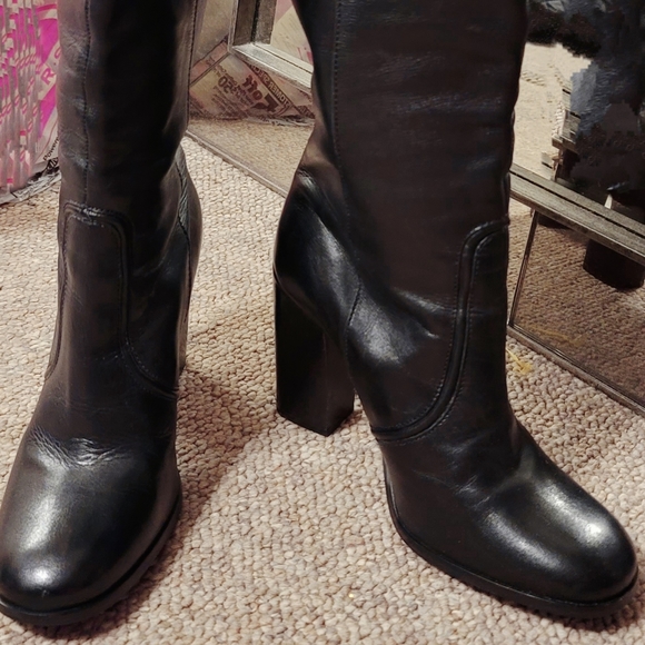 NWOT Black Soft Leather Tall Boots Made in Brazil Generous Calf - Picture 4 of 5